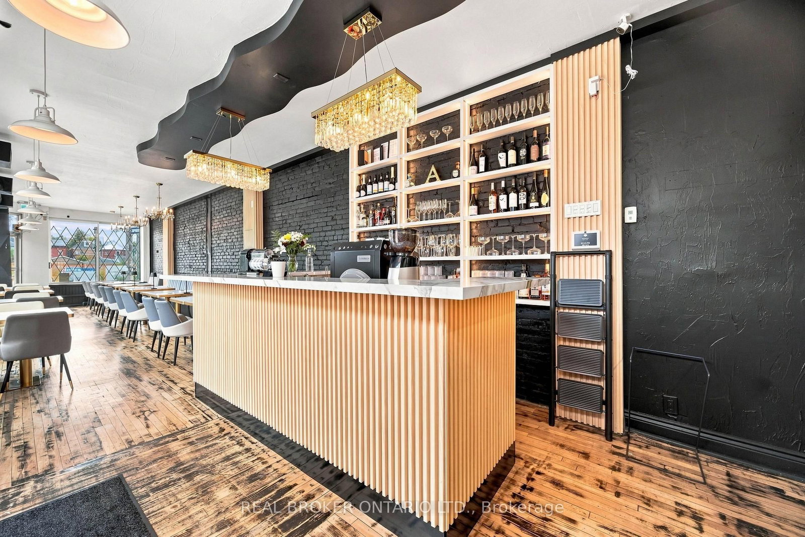 1438A Dufferin Street • Toronto, ON photo 15