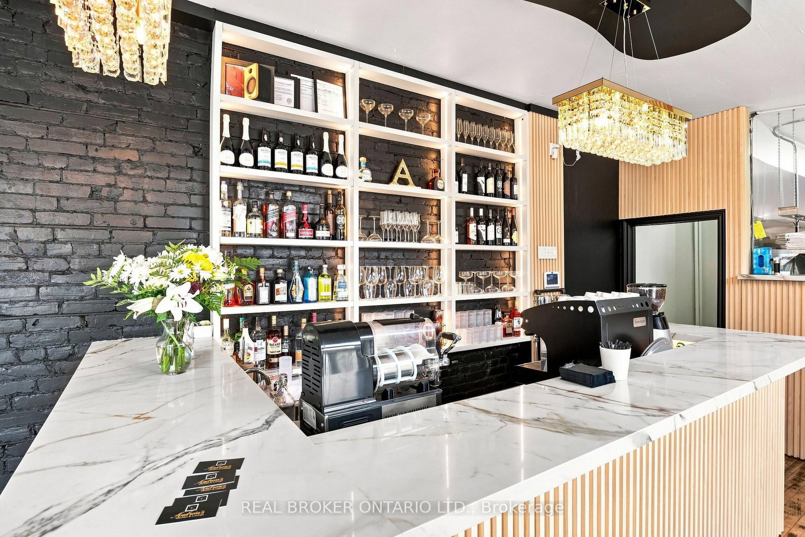 1438A Dufferin Street • Toronto, ON photo 16