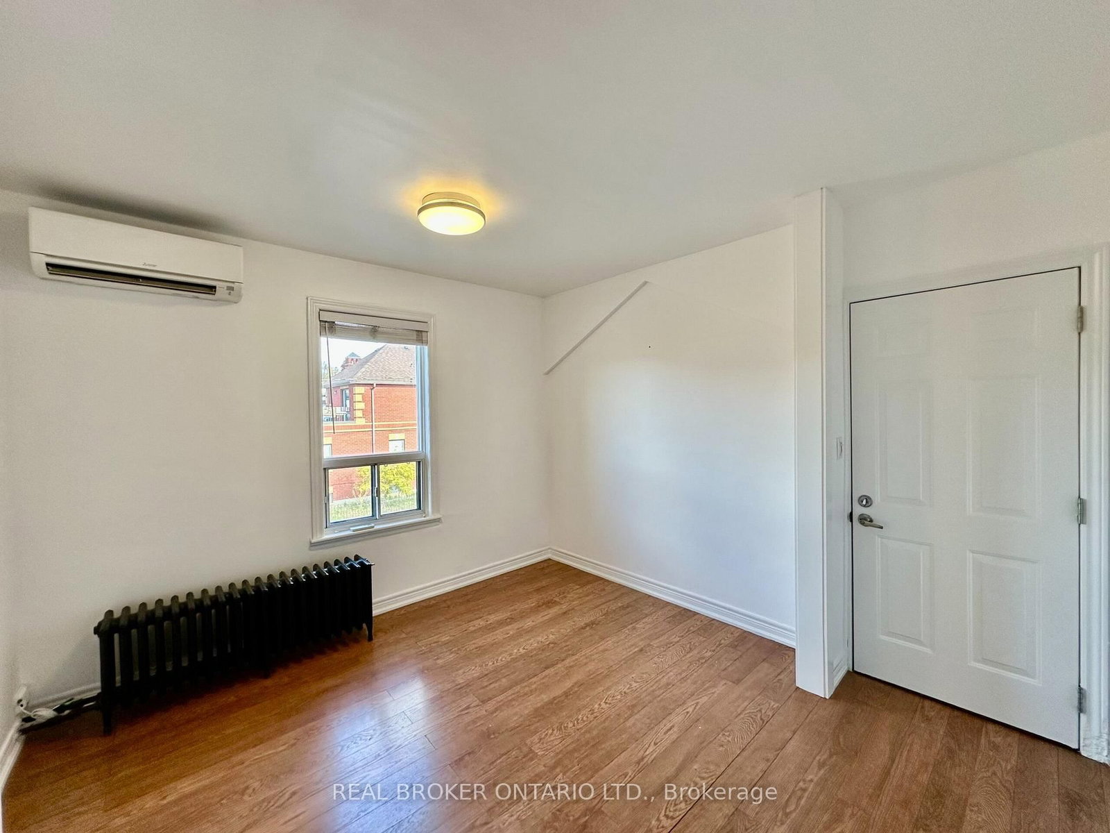 1438A Dufferin Street • Toronto, ON photo 39
