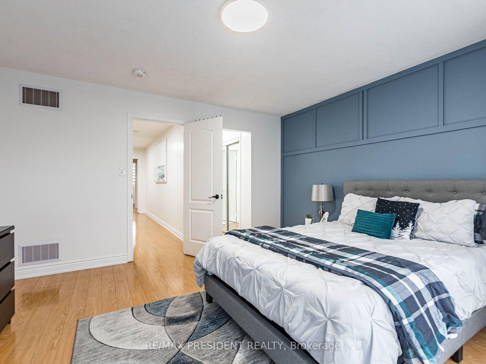 8 River Heights Drive • Brampton, ON photo 18