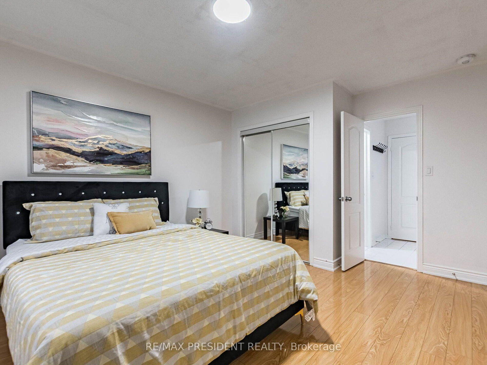 8 River Heights Drive • Brampton, ON photo 26