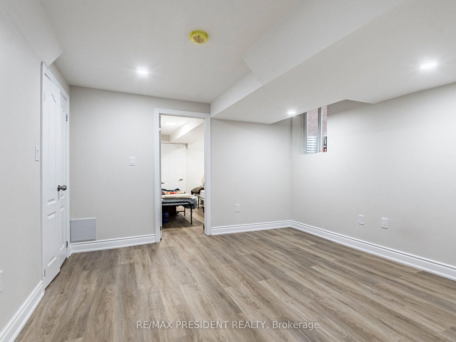 8 River Heights Drive • Brampton, ON photo 35