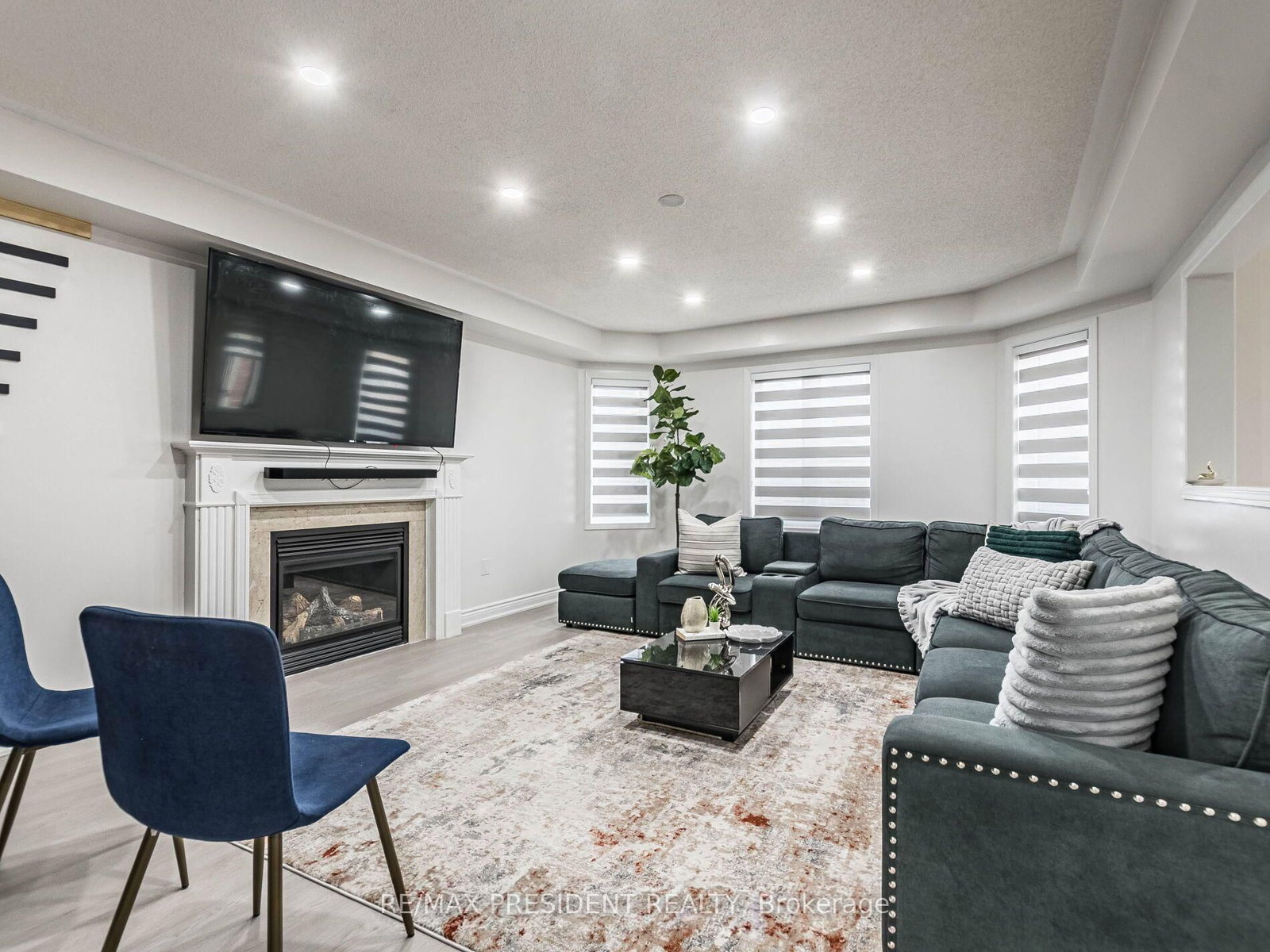 8 River Heights Drive • Brampton, ON photo 6