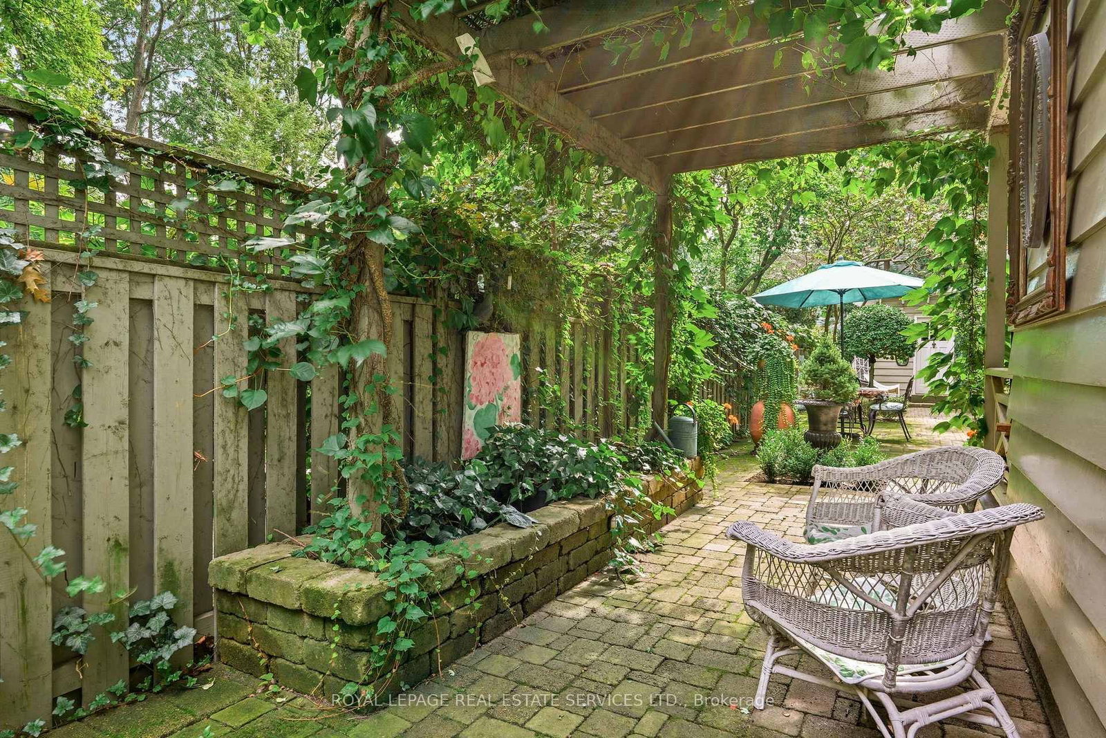 344 Maple Avenue • Oakville, ON photo 26