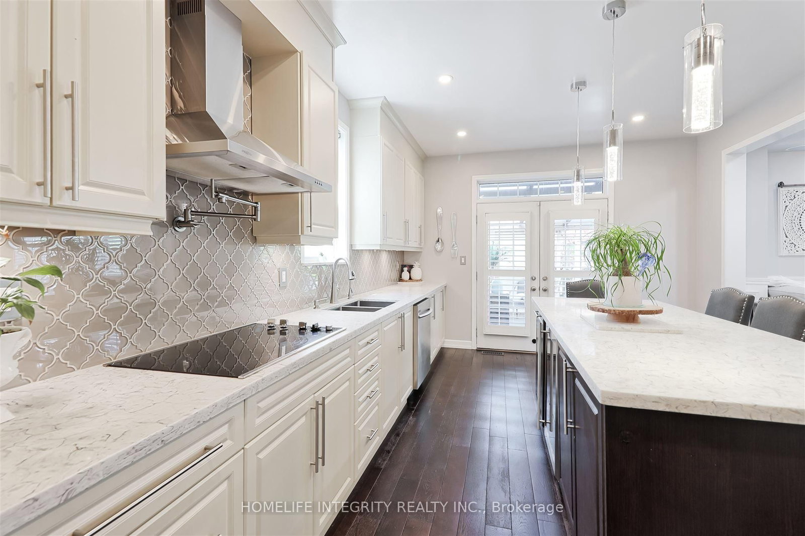 33 Klemscott Road • Brampton, ON photo 12