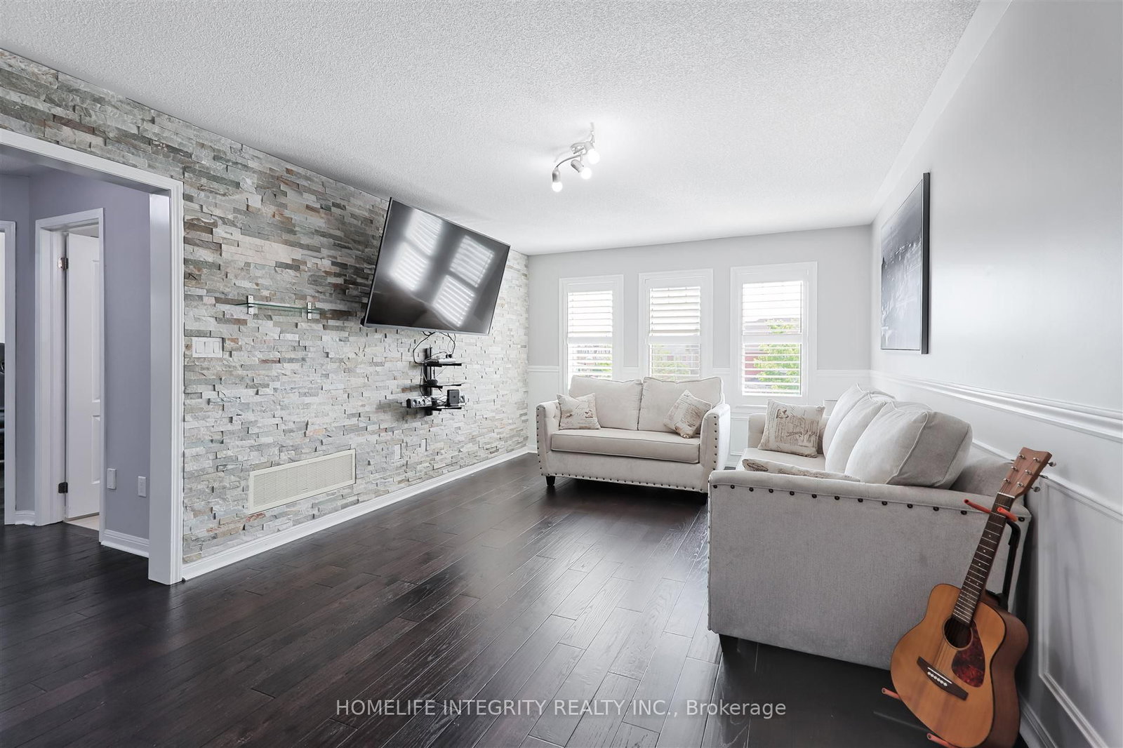 33 Klemscott Road • Brampton, ON photo 18