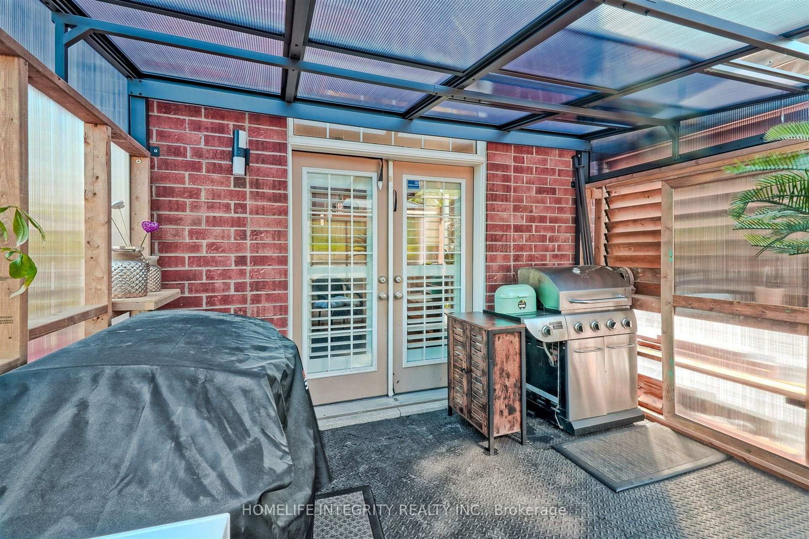 33 Klemscott Road • Brampton, ON photo 32