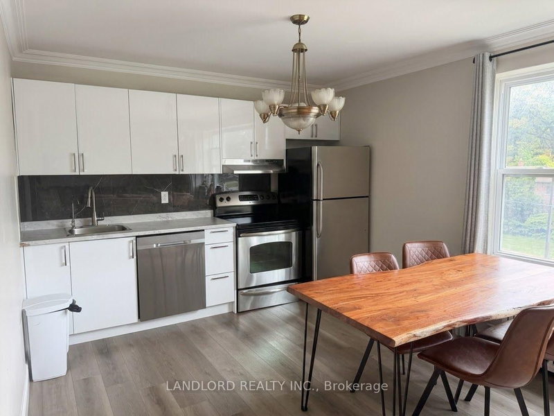 5 - 92 Trethewey Drive