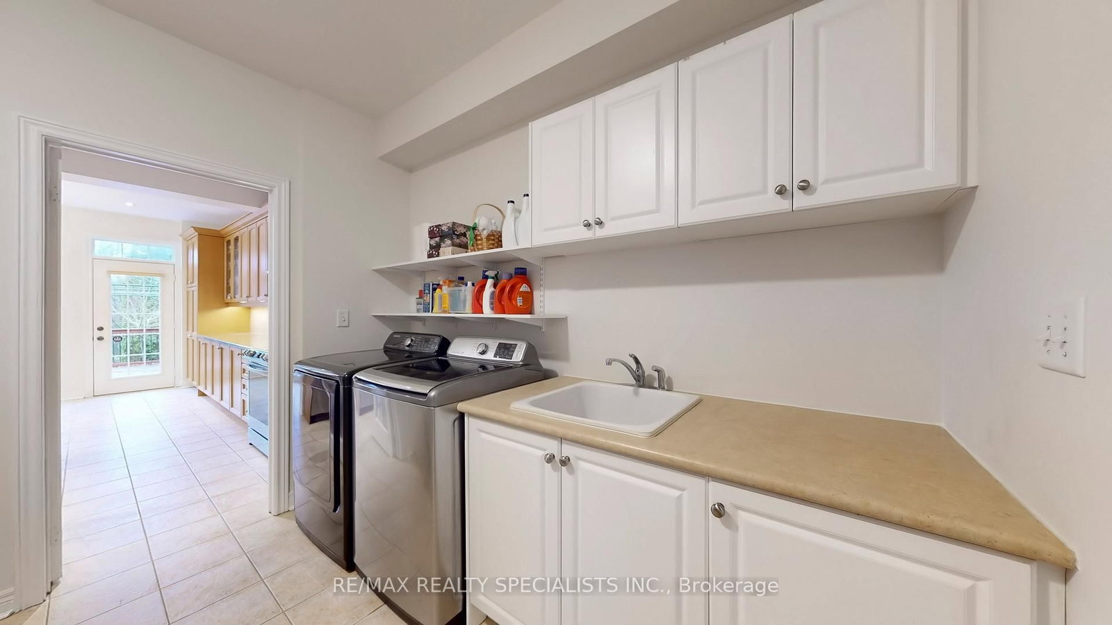 2258 Rochester Circle • Oakville, ON photo 19