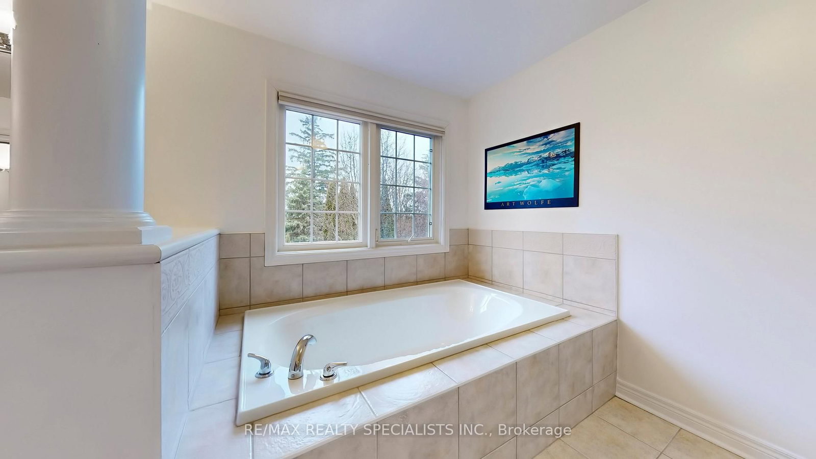 2258 Rochester Circle • Oakville, ON photo 24
