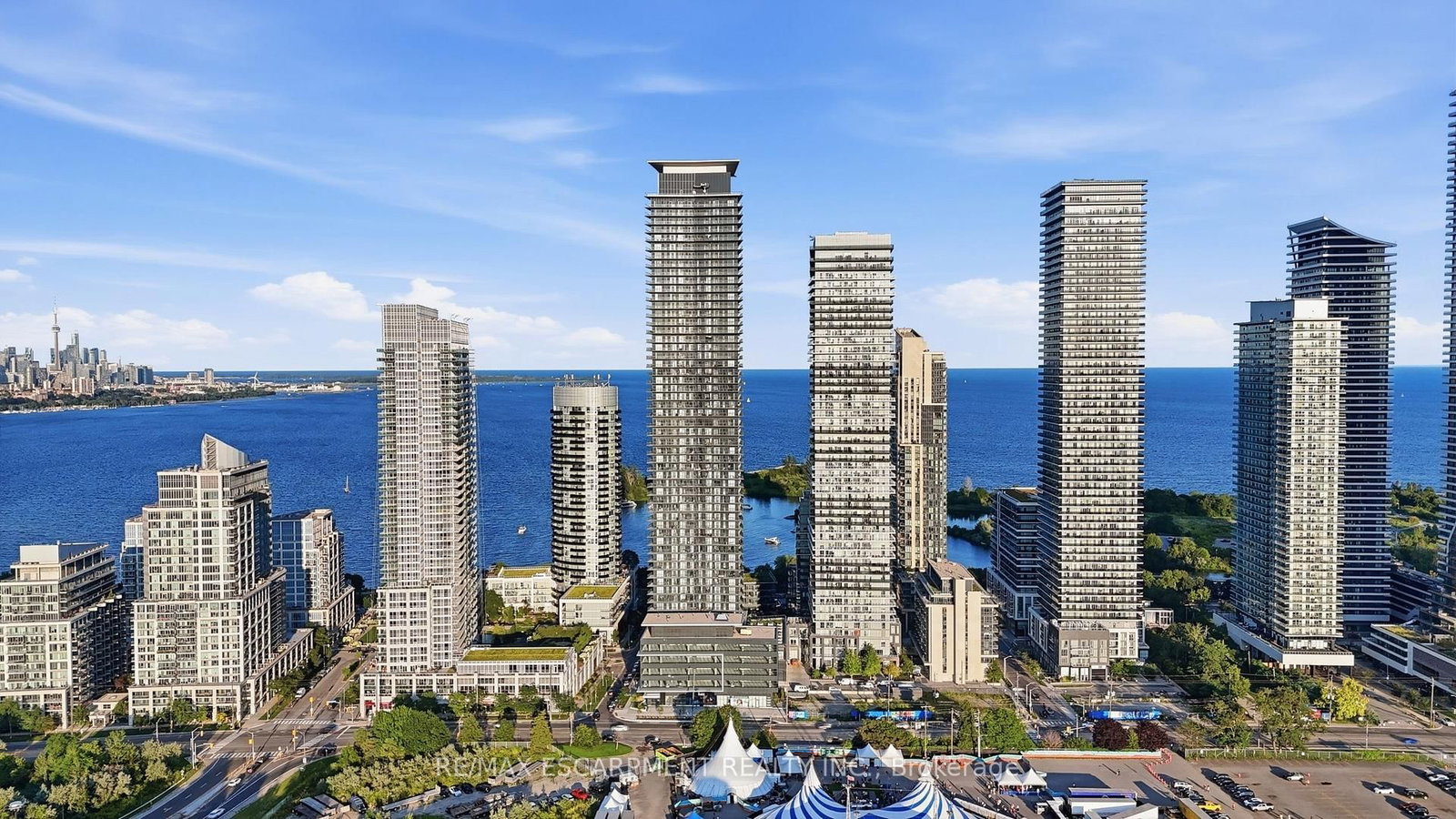 38 Annie Craig Drive • #3906 • Toronto, ON photo 21