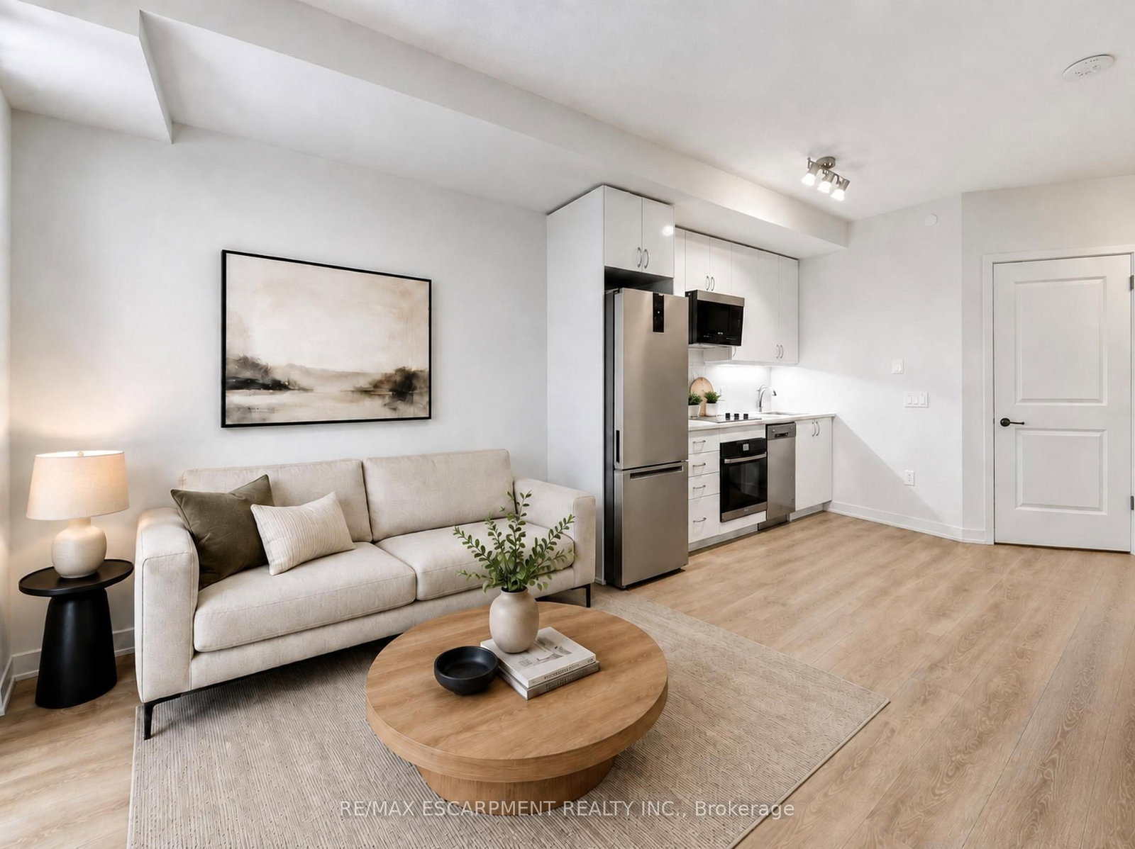 38 Annie Craig Drive • #3906 • Toronto, ON photo 9