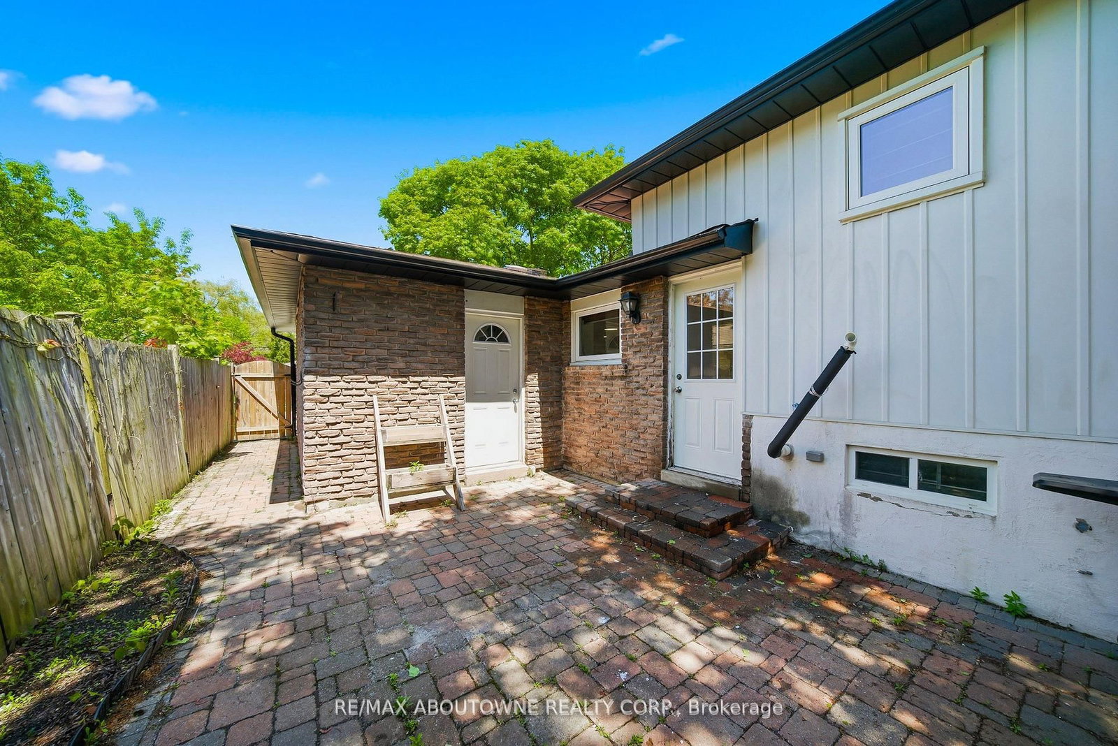 2306 Devon Road • Oakville, ON photo 33