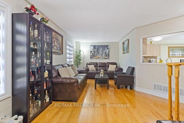 116 Rory Road • #8 • Toronto, ON photo 19