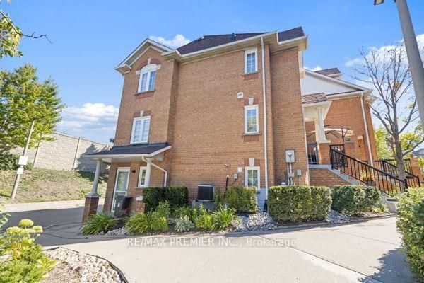 116 Rory Road • #8 • Toronto, ON photo 31