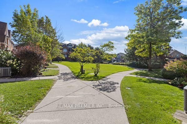 116 Rory Road • #8 • Toronto, ON photo 32