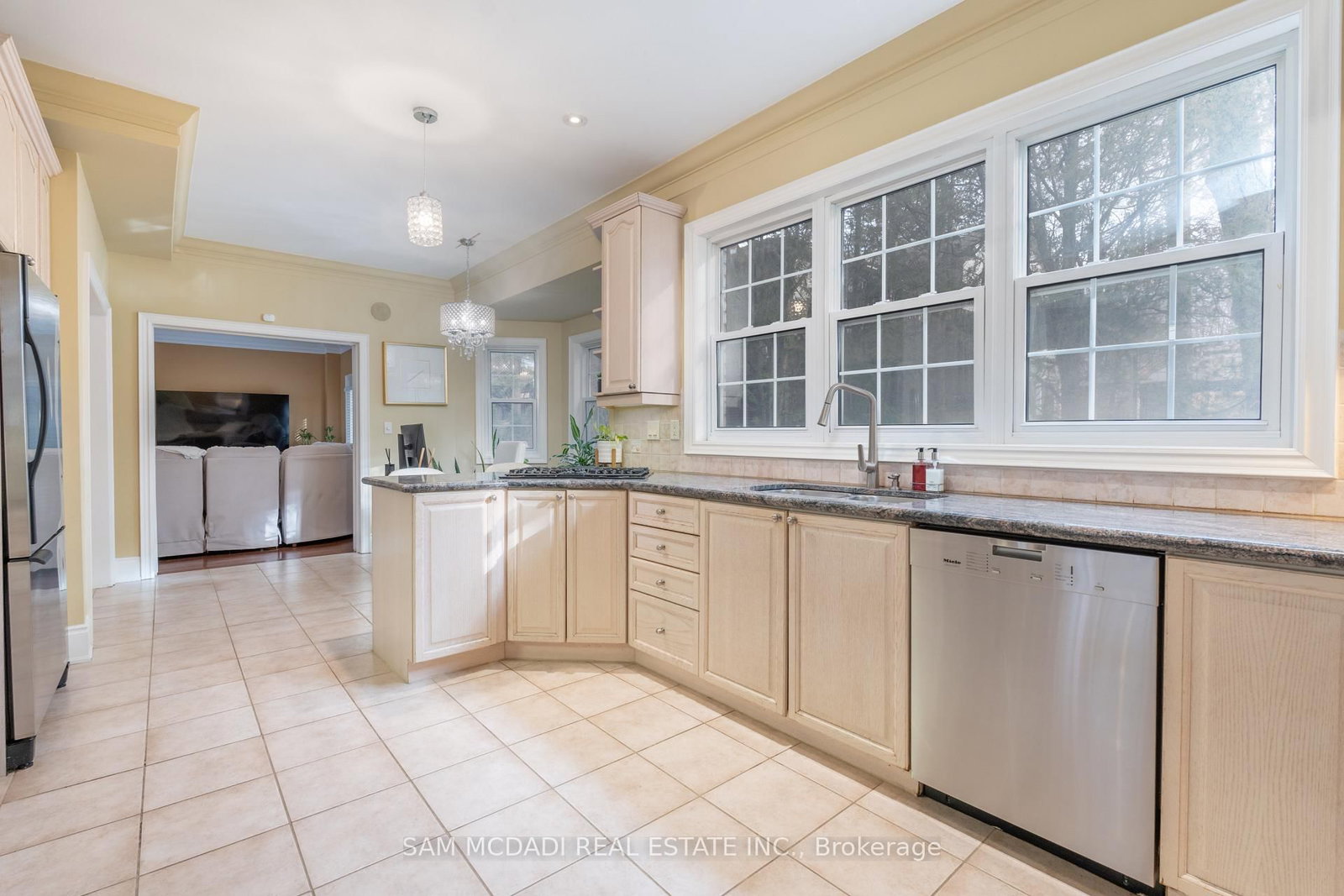 3248 Barchester Court • Mississauga, ON photo 12