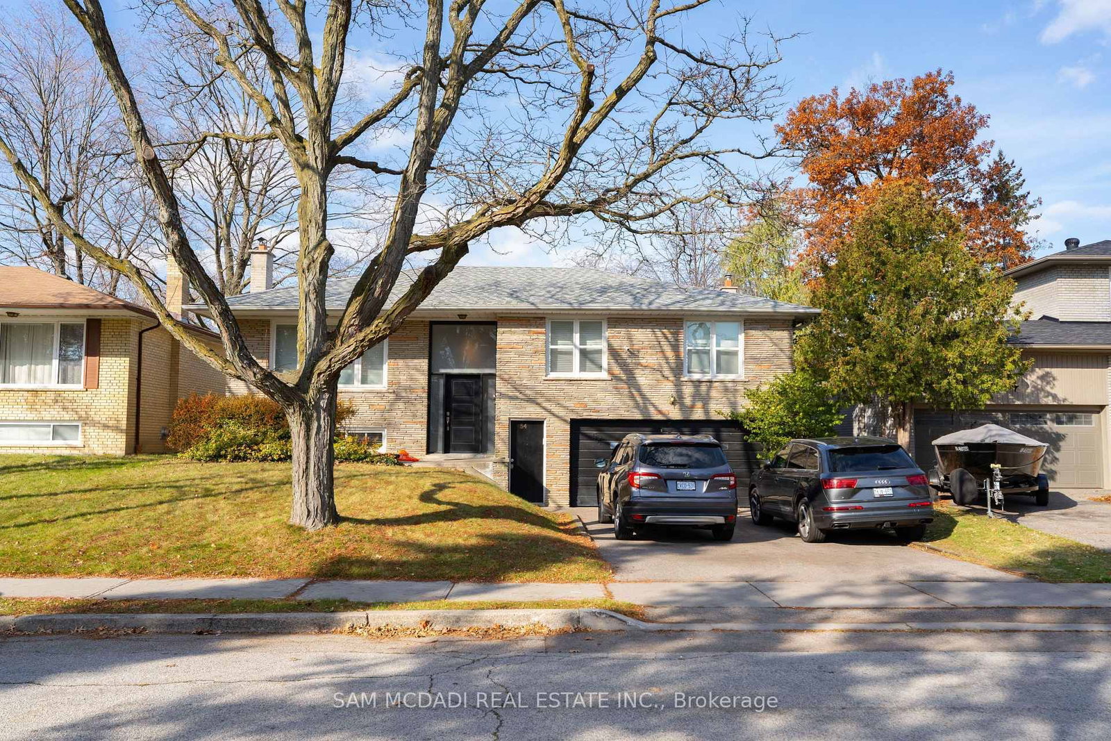 54 Bearbury Drive • Toronto, ON photo 1