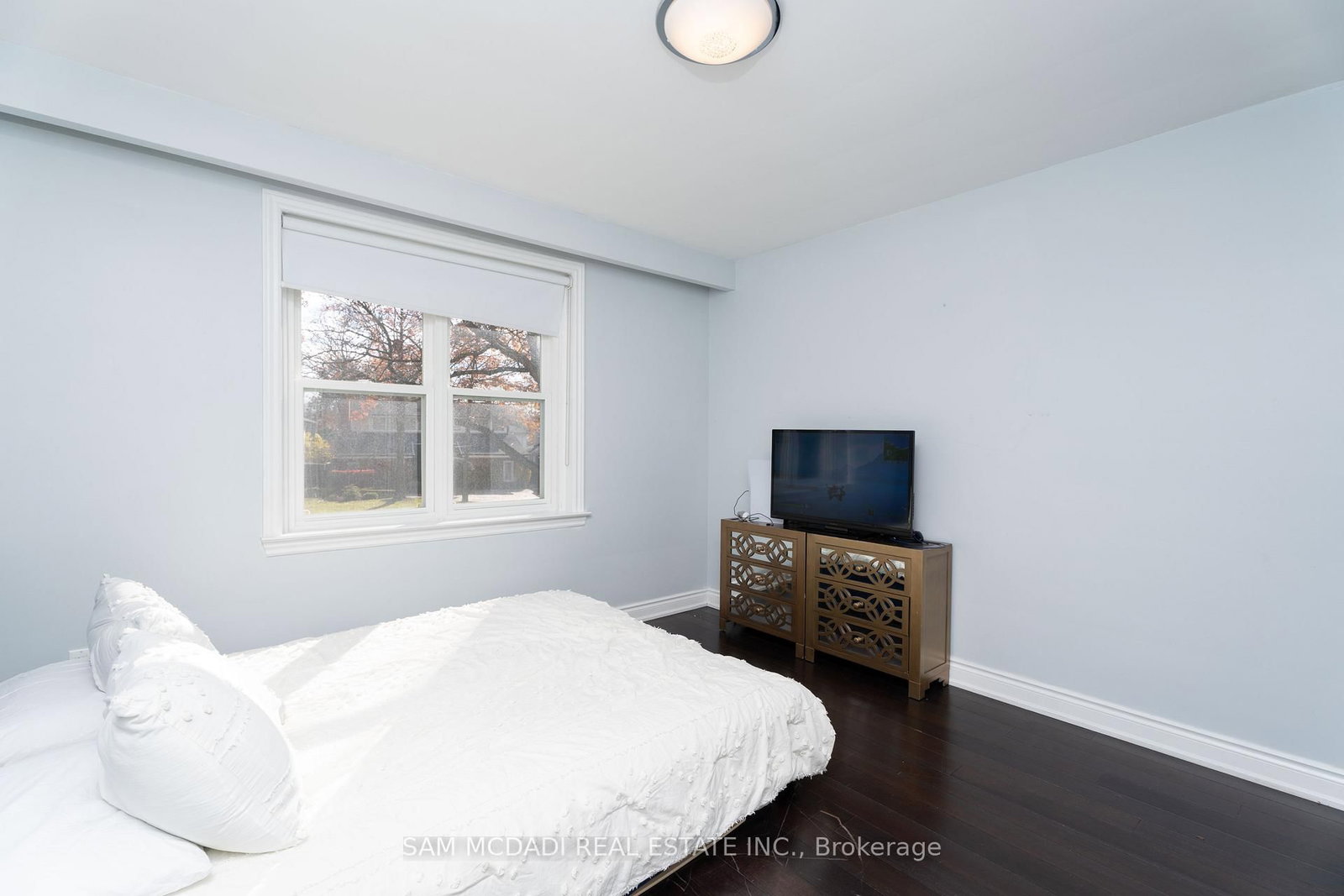 54 Bearbury Drive • Toronto, ON photo 20