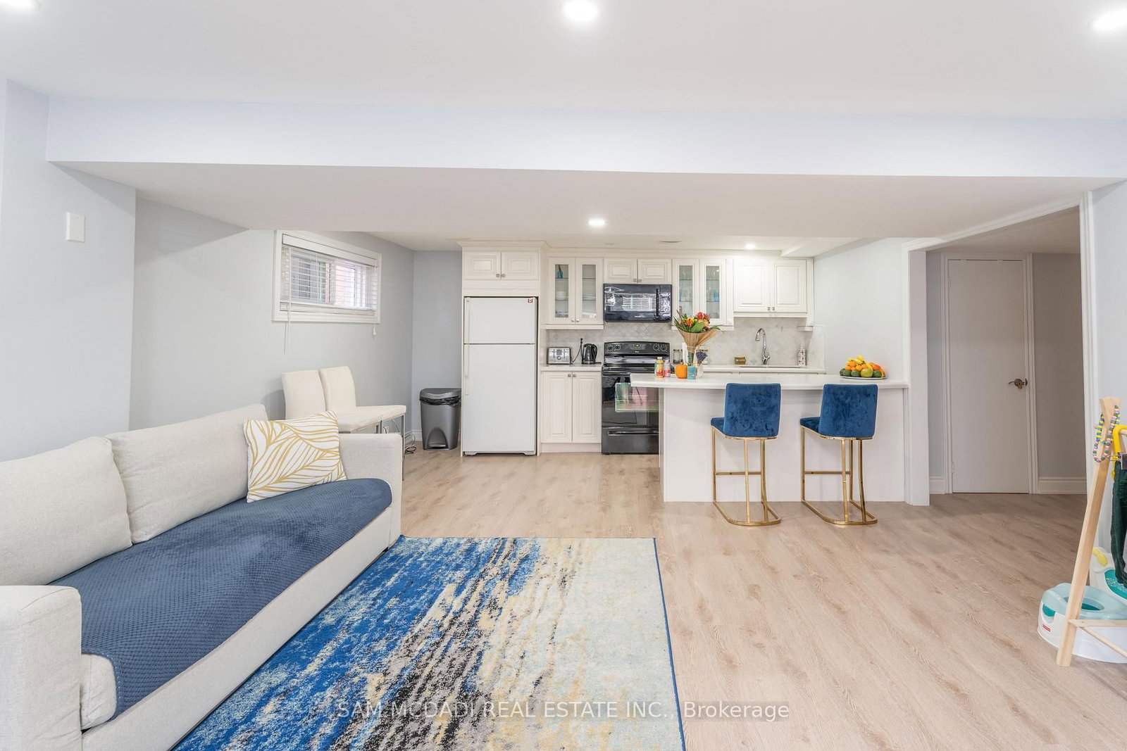54 Bearbury Drive • Toronto, ON photo 26