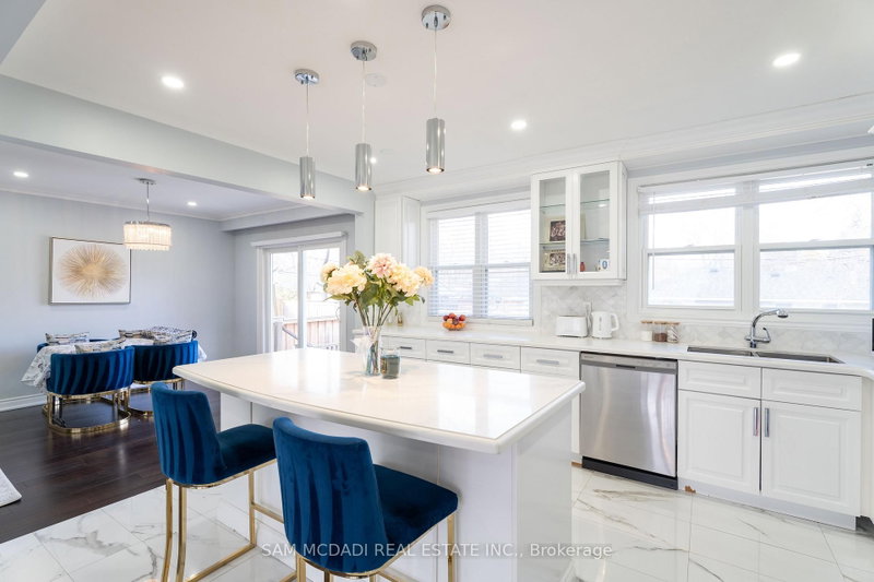 54 Bearbury Dr photo 5