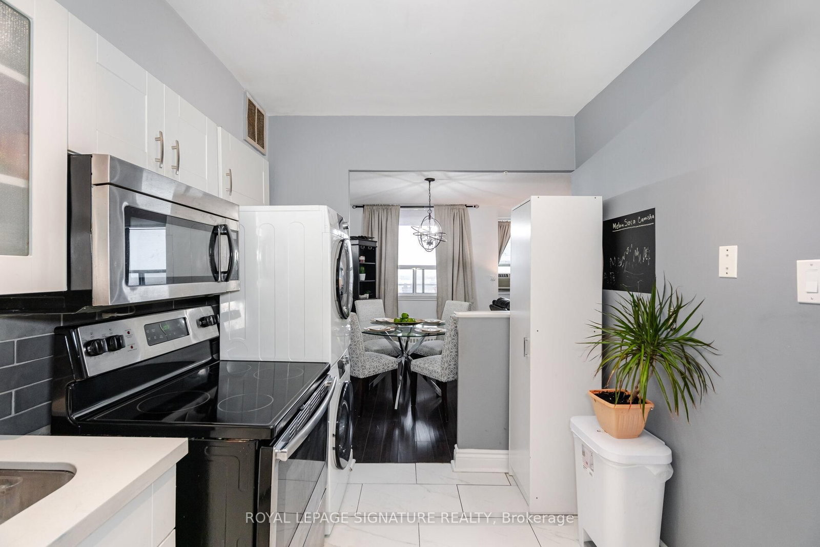 451 The West Mall Drive • #1212 • Toronto, ON photo 10