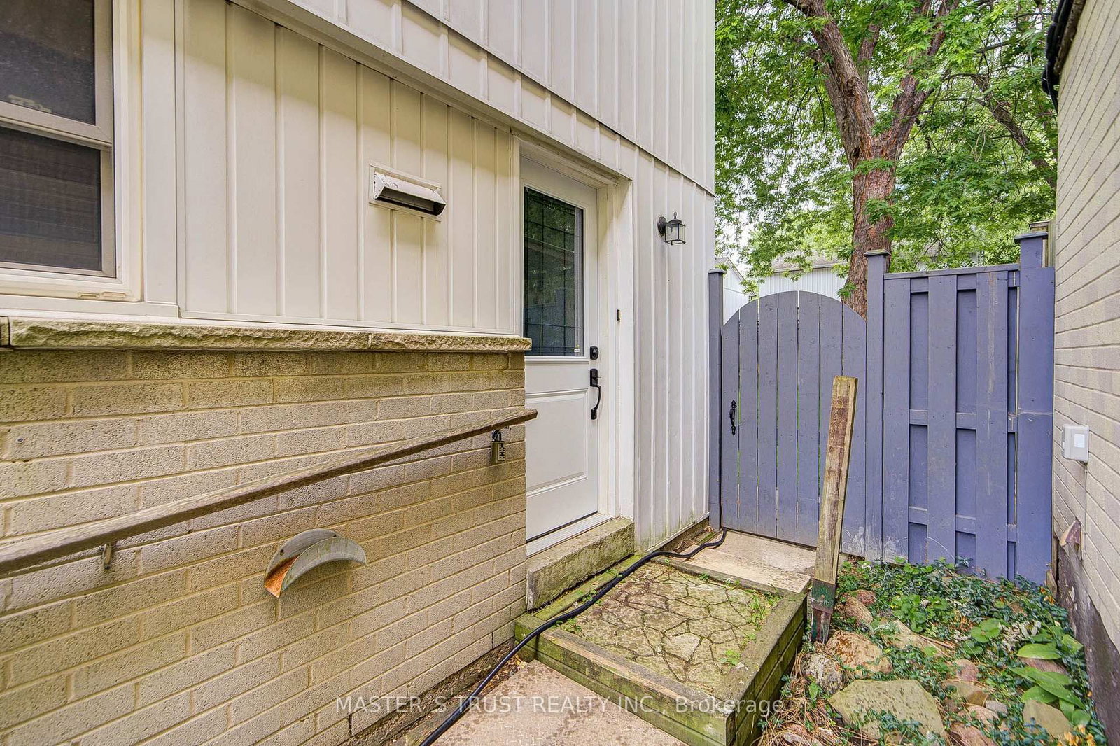 4 Gatsby Square • Brampton, ON photo 32