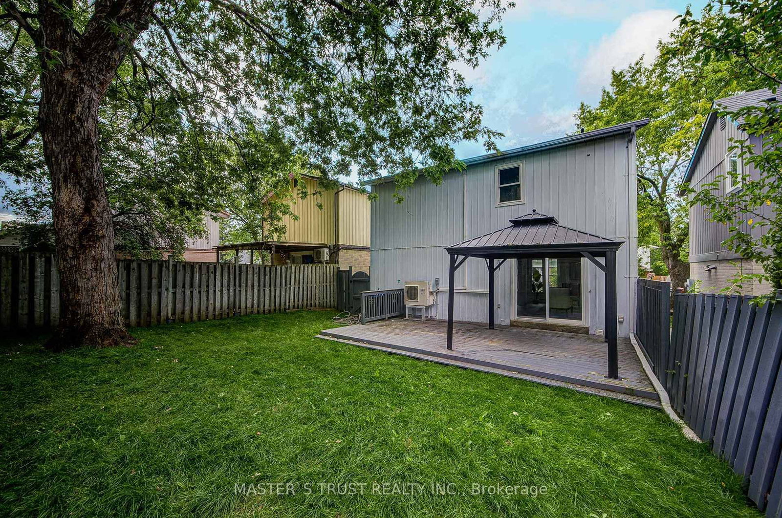 4 Gatsby Square • Brampton, ON photo 33