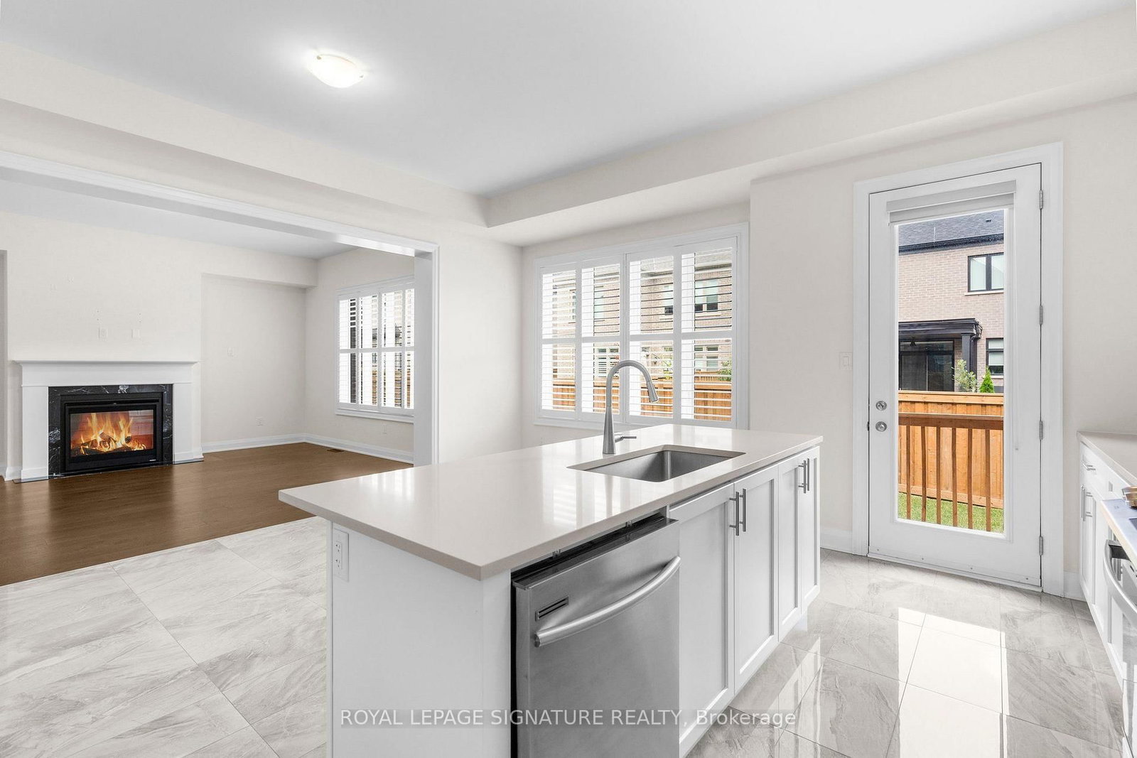 2415 Saw Whet Boulevard • Oakville, ON photo 11