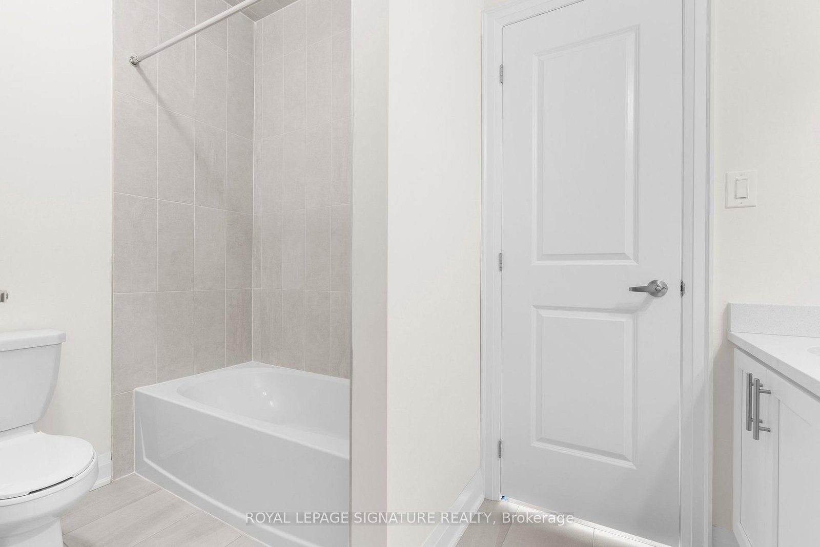 2415 Saw Whet Boulevard • Oakville, ON photo 19