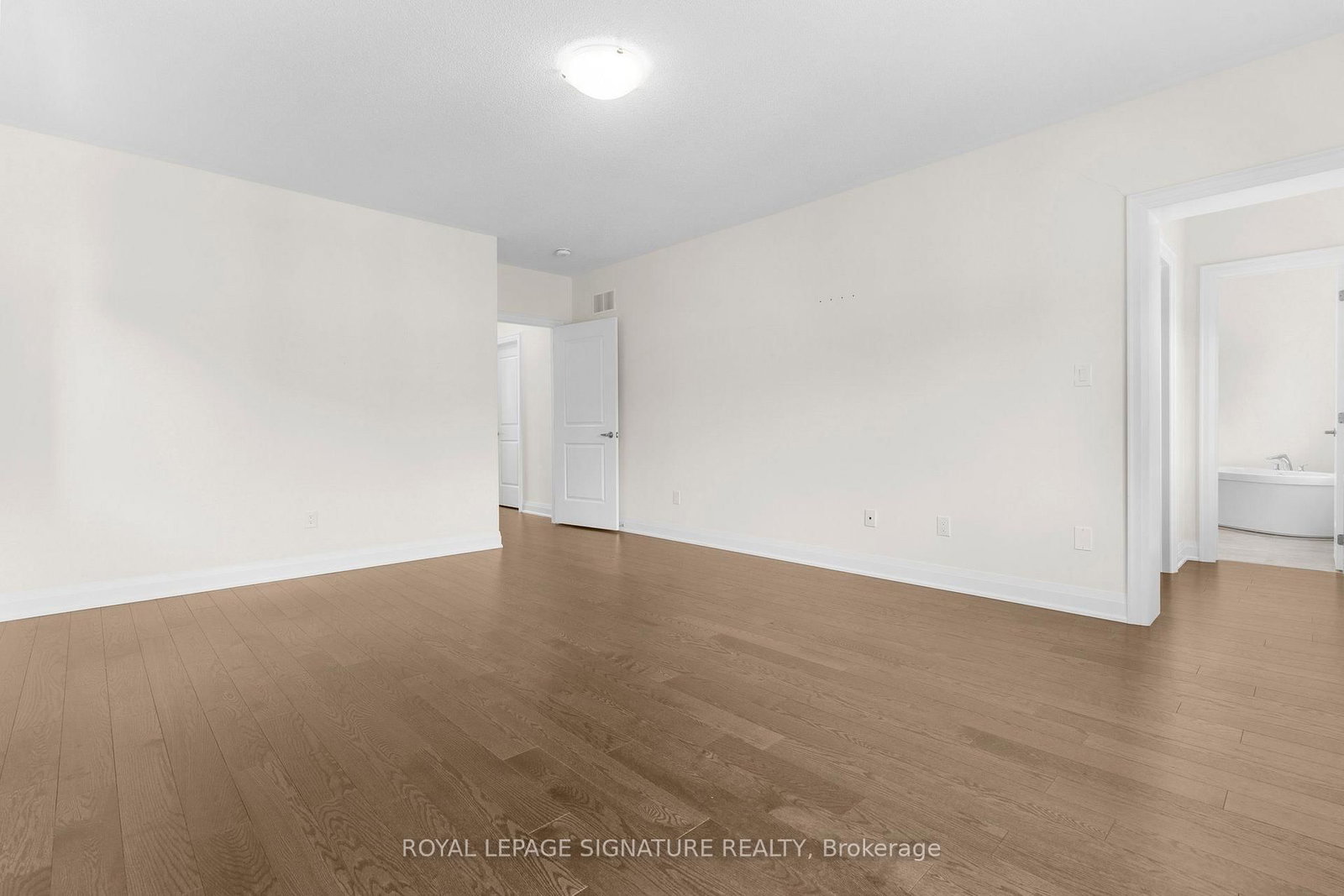 2415 Saw Whet Boulevard • Oakville, ON photo 25