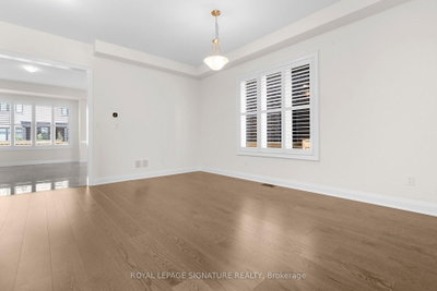 2415 Saw Whet Boulevard • Oakville, ON photo 9