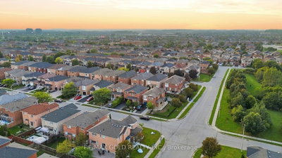 30 Schooner Drive • Brampton, ON photo 3