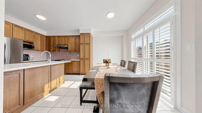 5576 Meadowcrest Avenue • Mississauga, ON photo 8