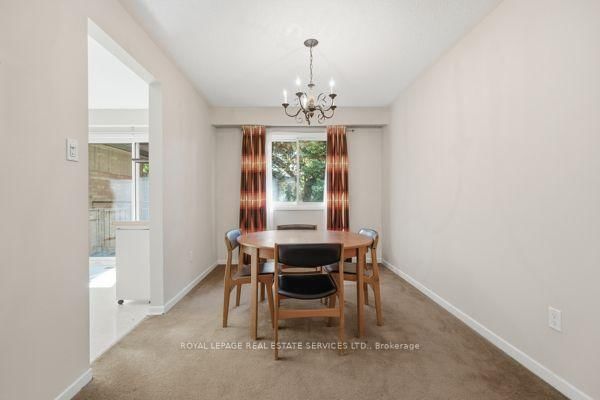 29 Silver Shadow Path • Toronto, ON photo 19