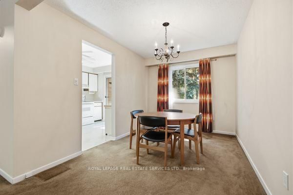 29 Silver Shadow Path • Toronto, ON photo 20