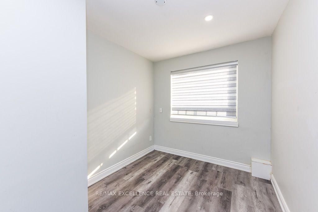 7150 Minotola Avenue • Mississauga, ON photo 13
