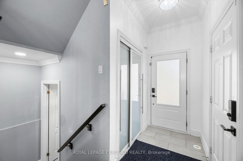 938 Burrows Gate