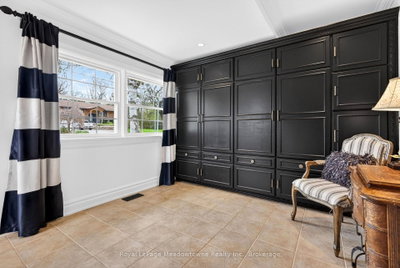 53 CAMPBELL Avenue E • Milton, ON photo 6