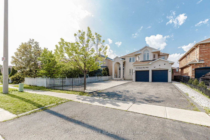 955 Bristol Road W
