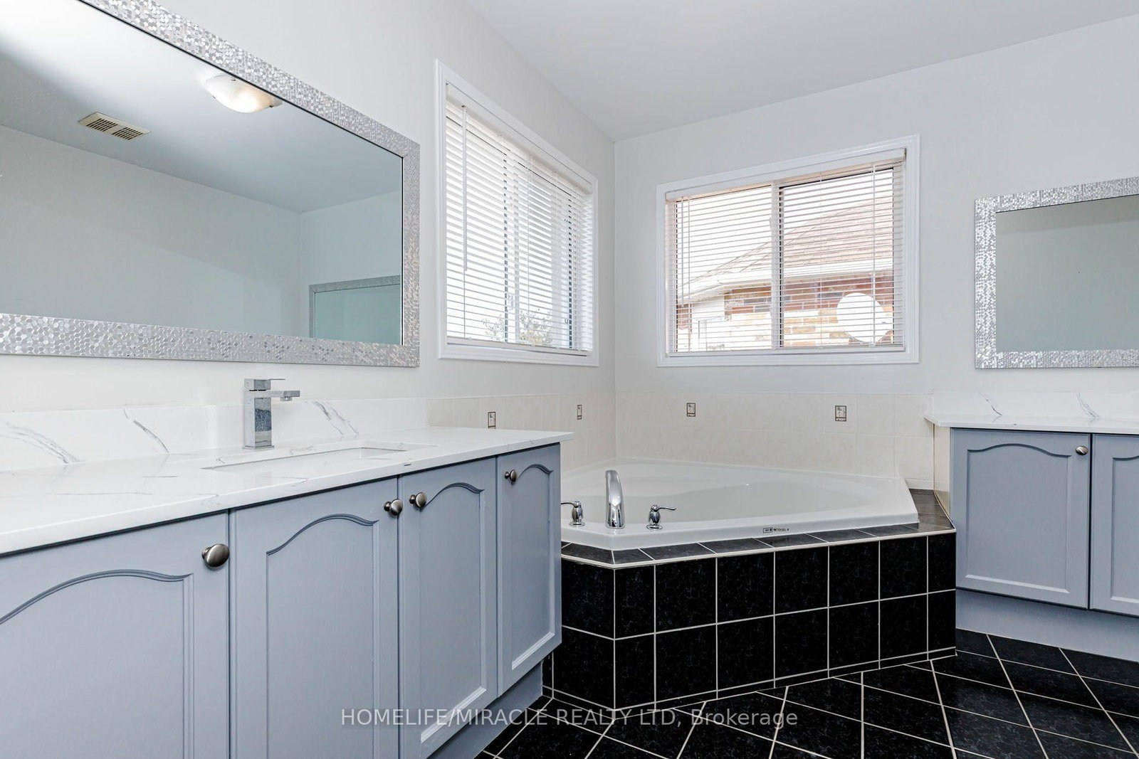 955 Bristol Road W • Mississauga, ON photo 31