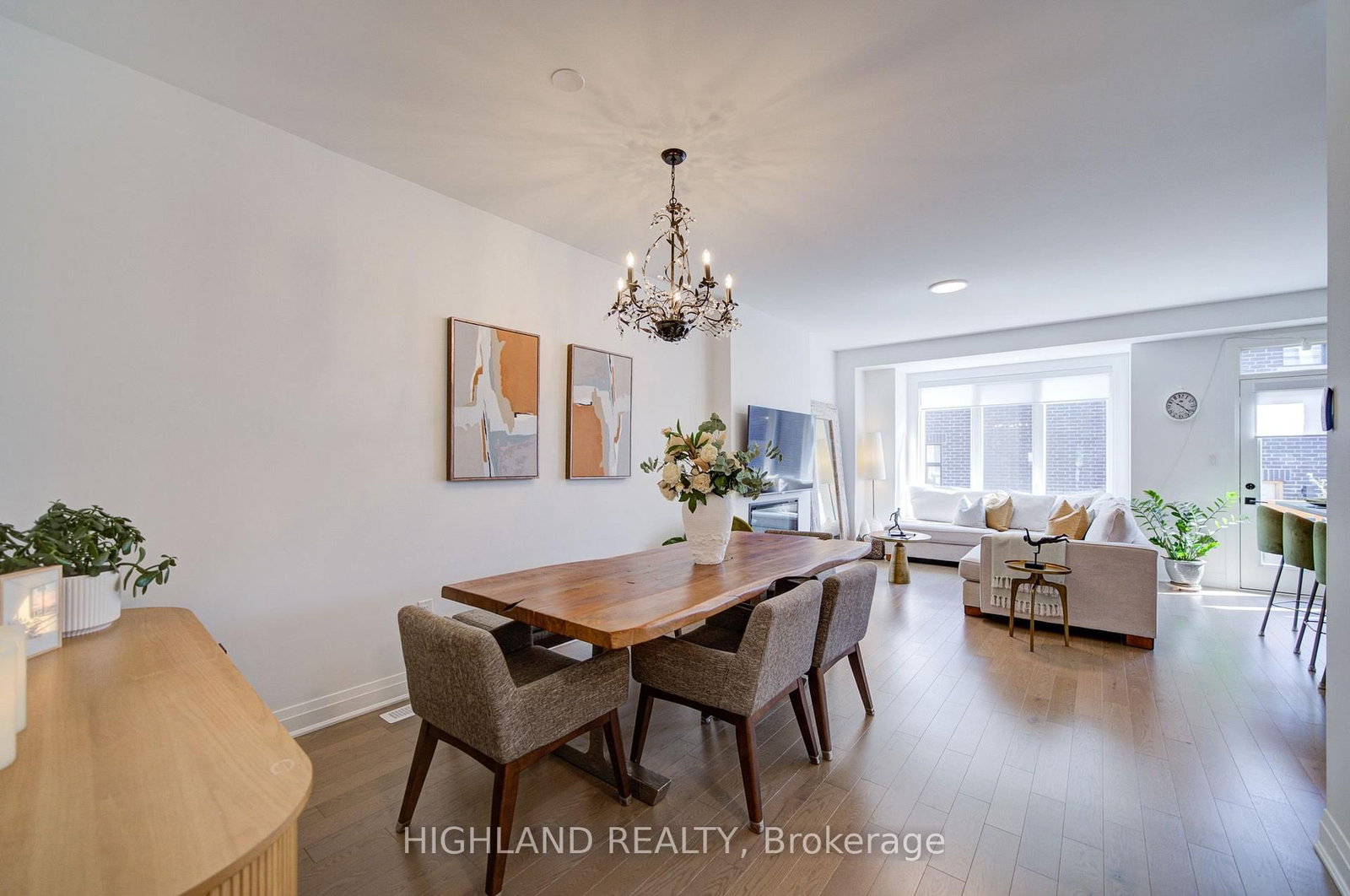 3153 John Mckay Boulevard • Oakville, ON photo 4