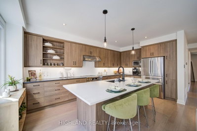 3153 John Mckay Boulevard • Oakville, ON photo 8
