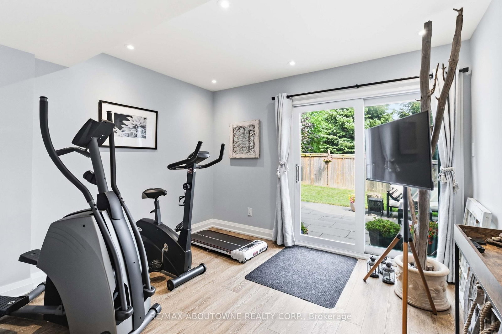 2228 Jillian Lane • Oakville, ON photo 30