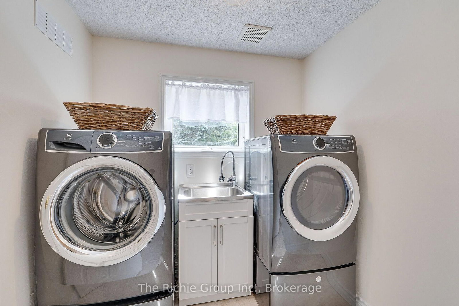 14198 Heritage Road • Caledon, ON photo 19