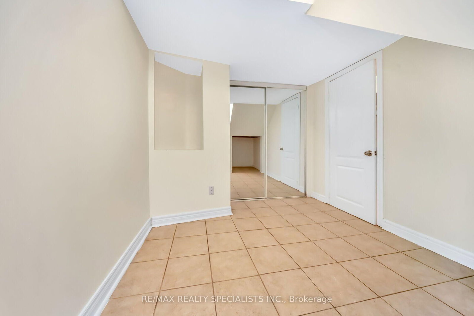 51 Blue Spruce Street • Brampton, ON photo 36