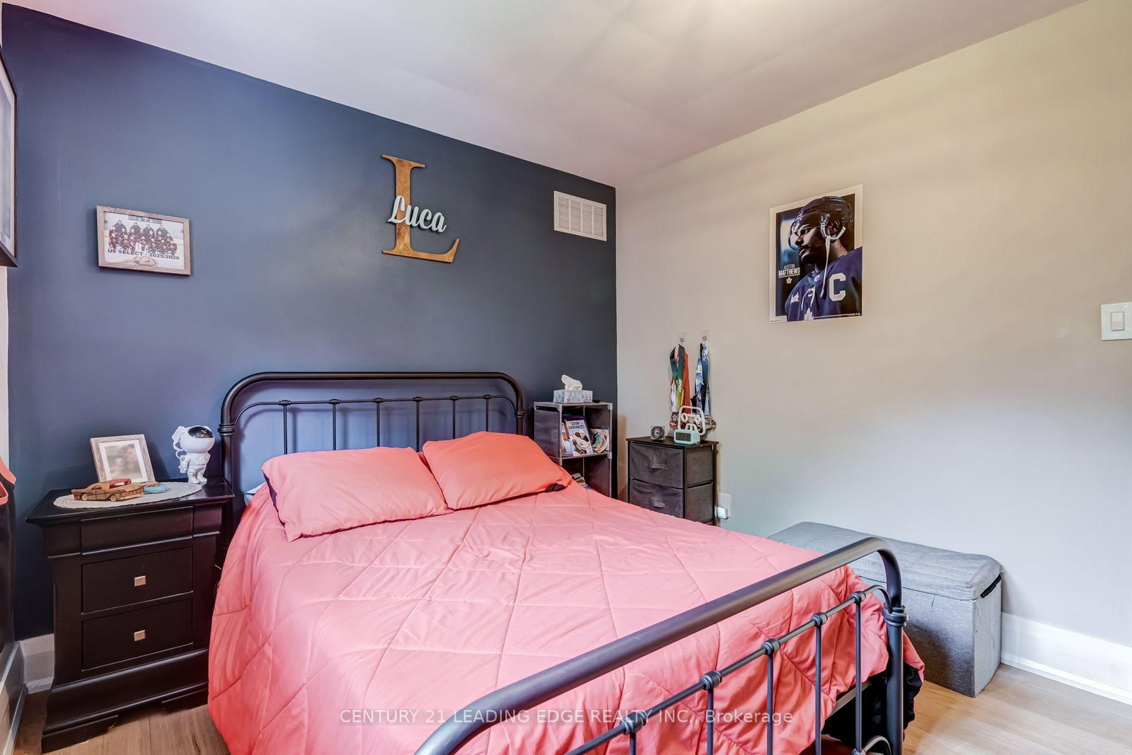 5 Mountbatten Road • Toronto, ON photo 22