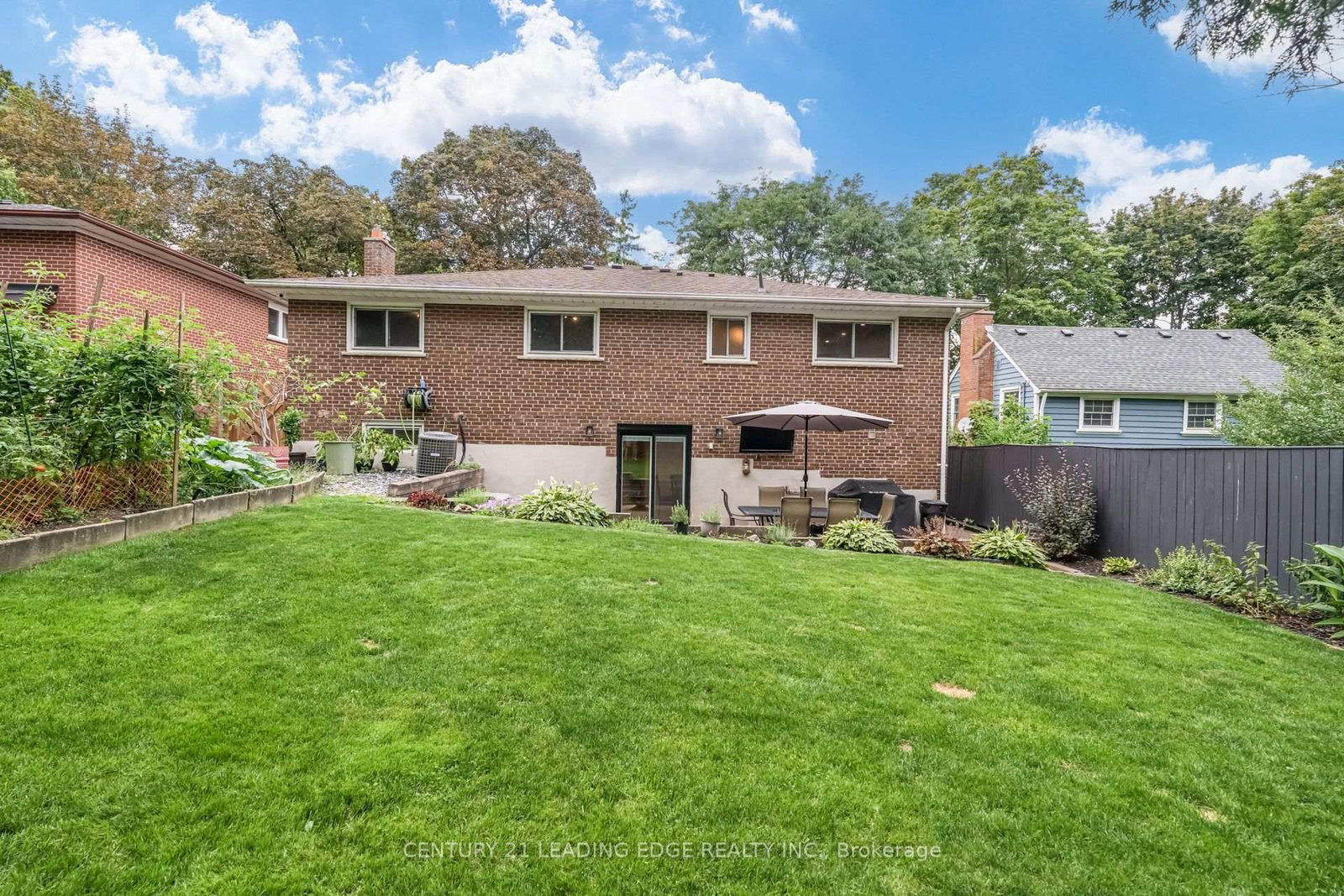 5 Mountbatten Road • Toronto, ON photo 40