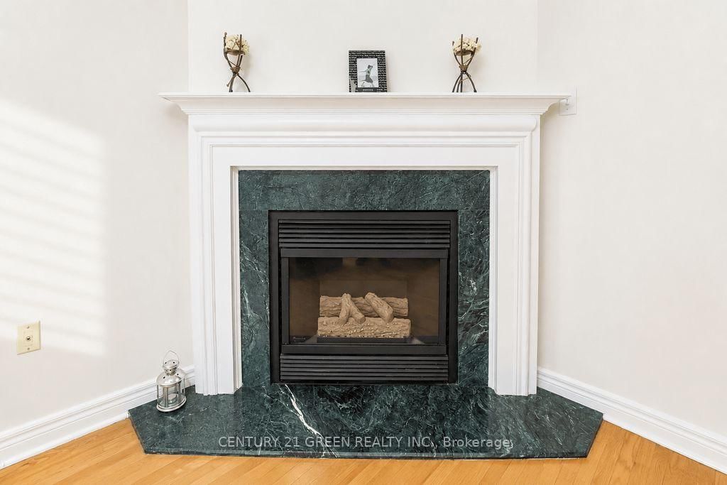 1446 Grossi Street • Mississauga, ON photo 12