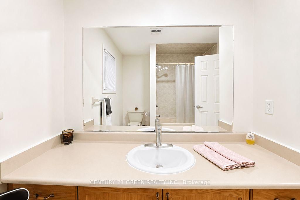 1446 Grossi Street • Mississauga, ON photo 47